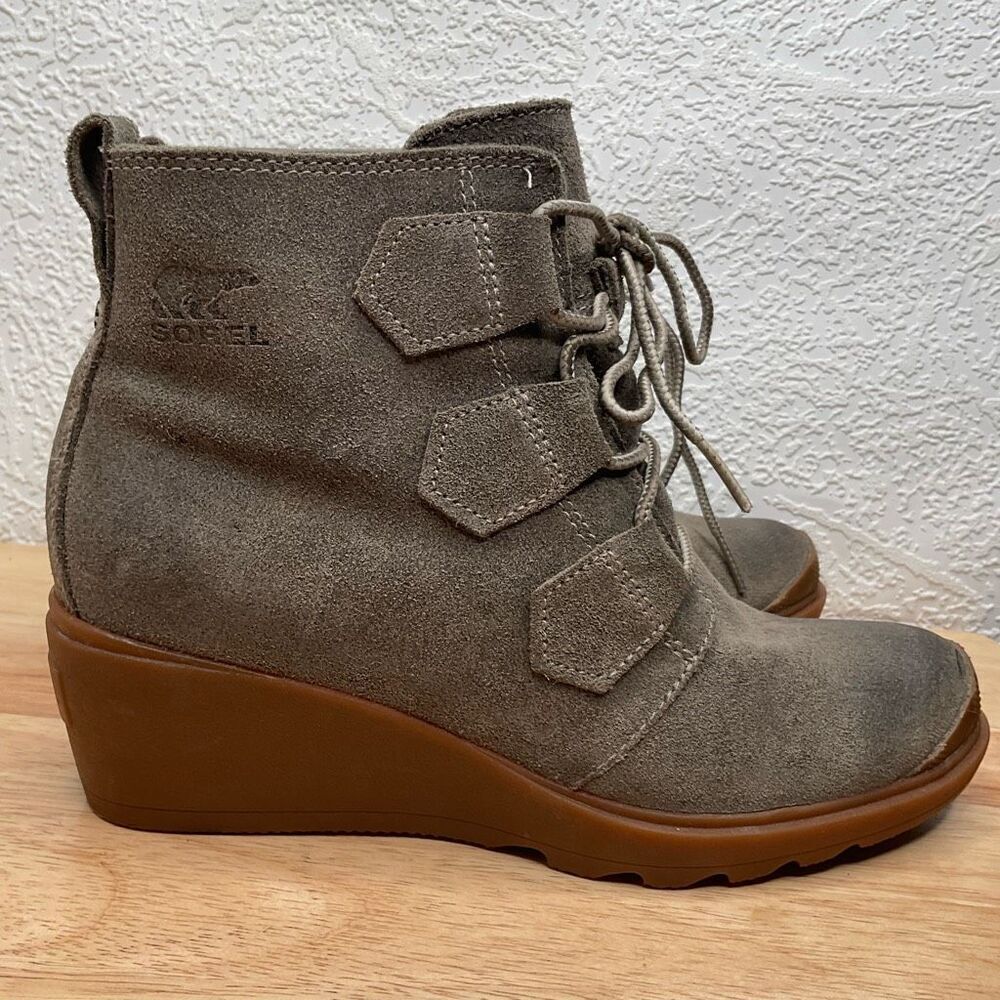 Sorel Boots Womens 7 Sorel Toronto Wedge Ankle‎ Bootie Olive Suede Lace Up